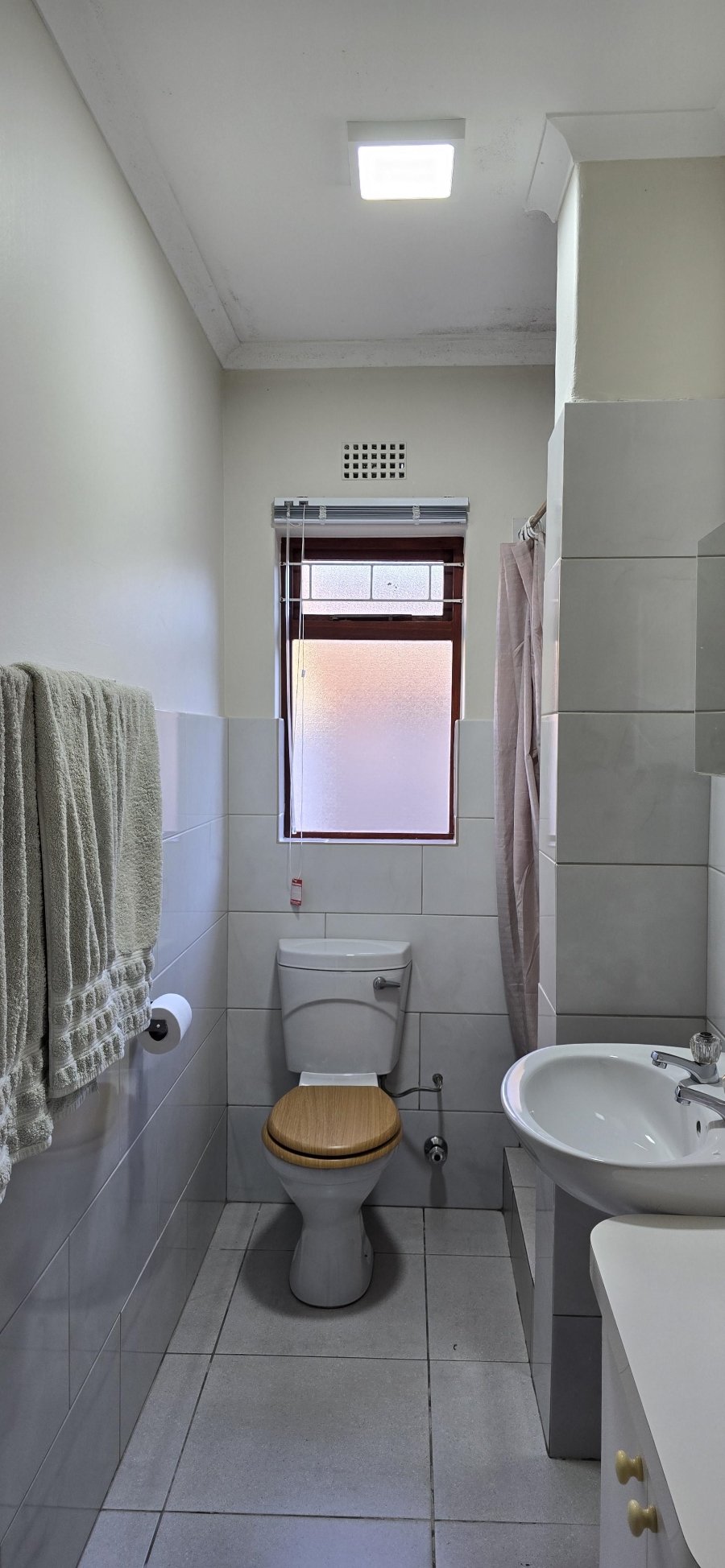 3 Bedroom Property for Sale in Die Wingerd Western Cape